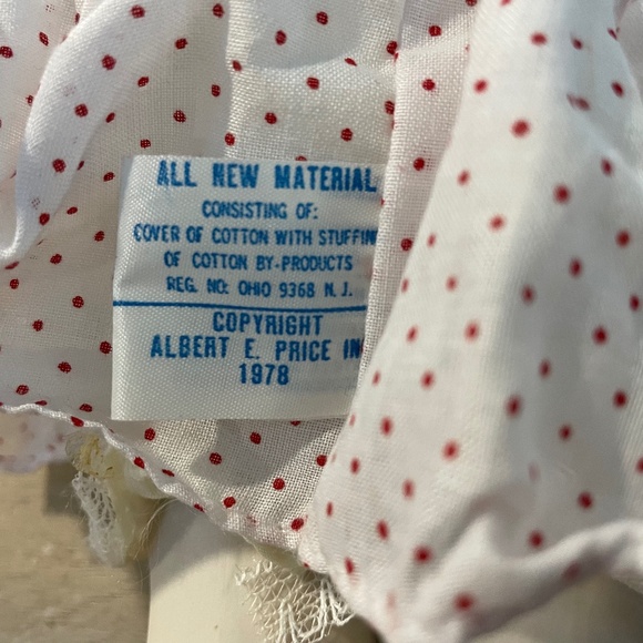 New (but vintage) Shirley Temple Porcelain Doll - Picture 8 of 10